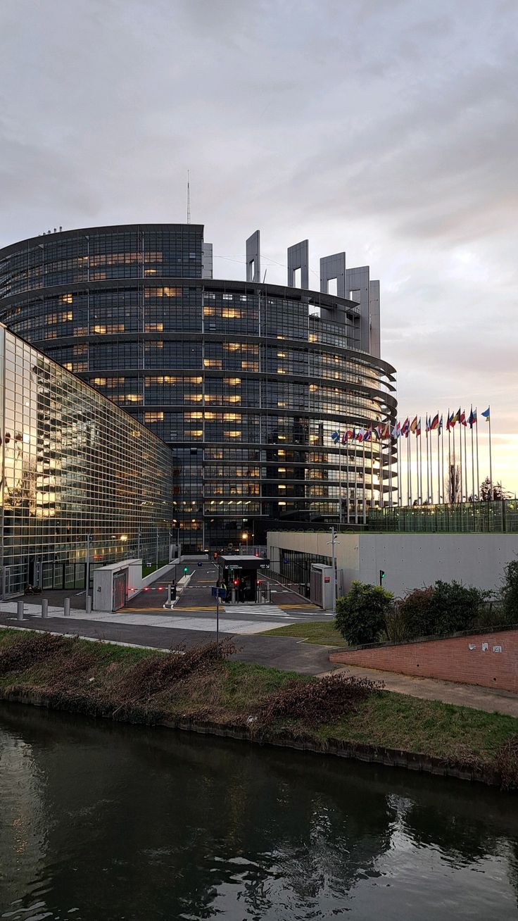 Tirocini al Parlamento europeo: candidature aperte ora!
